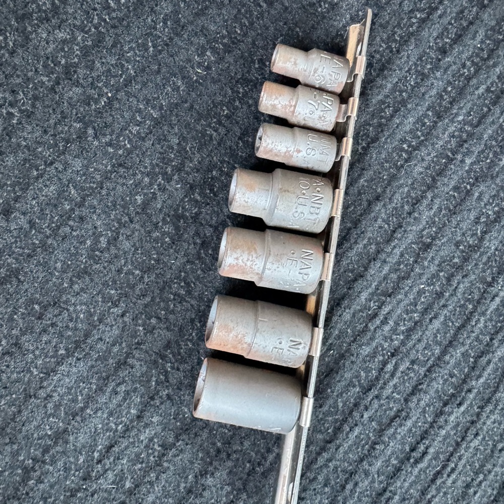 Napa 1/4” & 3/8” drive Socket Set